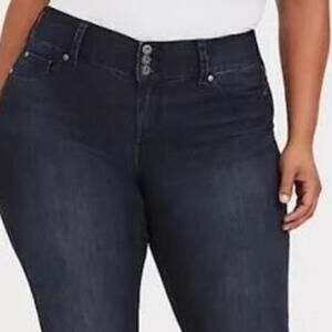 TORRID Dark Wash Stretch Skinny Ankle Jeans Size 16